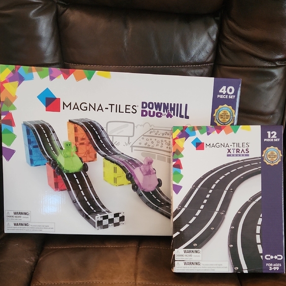 Magna-Tiles Downhill Duo Set And Xtras Roads Set NWT set Of 2 Complete - Picture 1 of 4